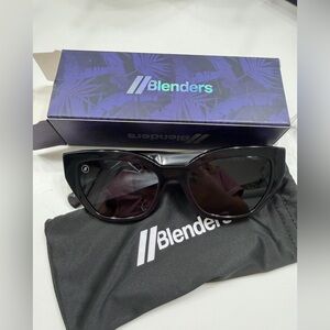 NEW blenders jade - black